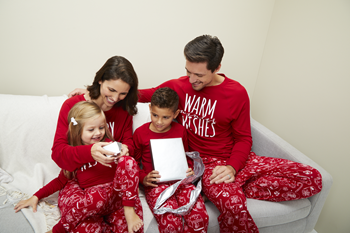 The Ultimate Guide to Stocking Stuffers for the Whole Family 